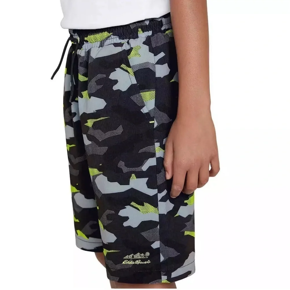 Eddie Bauer Big Boy's 2-pack Hybrid Quick Dry Mesh Lined Active Shorts Small 7/8